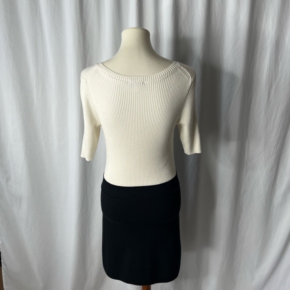 Venus Black and Cream V-neck Sweater Mini Dress - size Medium - Picture 6 of 9
